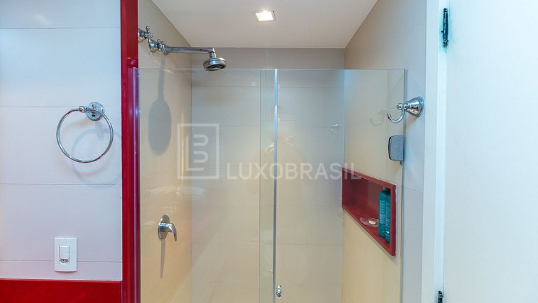 Apartamento para Temporada com Varanda e Vista para o Mar