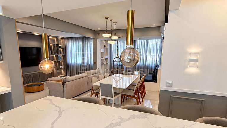 Apartamento Frente Mar em Copacabana | Venda