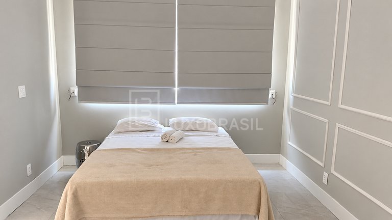 Apartamento Frente Mar em Copacabana | Venda