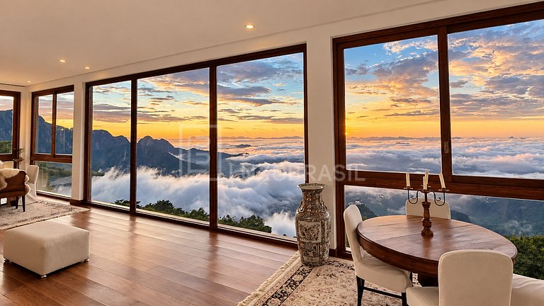 LB - PET 801 Villa Bela Vista in Petrópolis with panoramic v