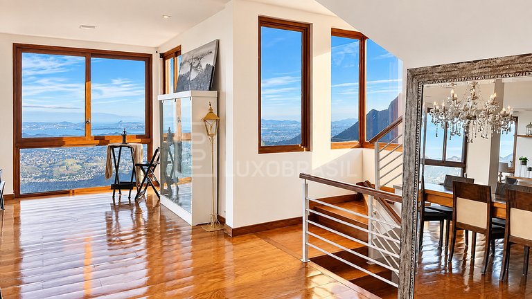 LB - PET 801 Villa Bela Vista en Petrópolis con vista panorá