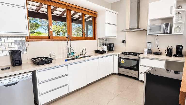 Casa com Vista para a Baía – Temporada em Petrópolis