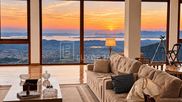 LB - PET 801 Villa Bela Vista en Petrópolis con vista panorá