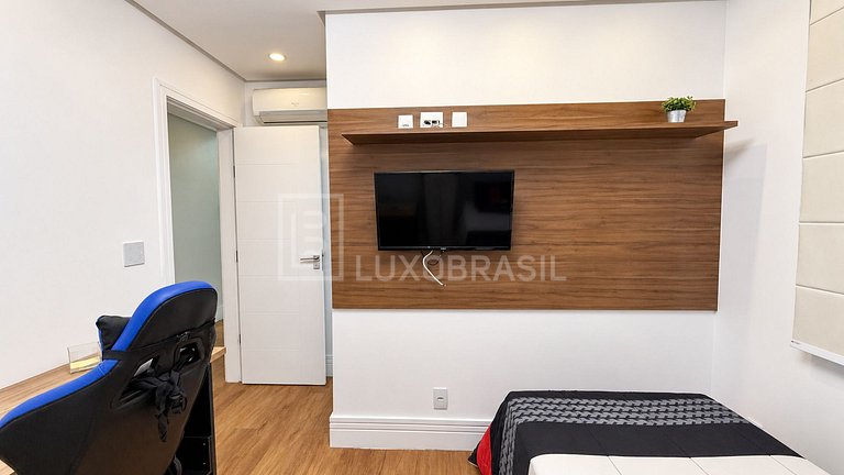 Triplex House for Sale in Art Life | LUXOBRASIL