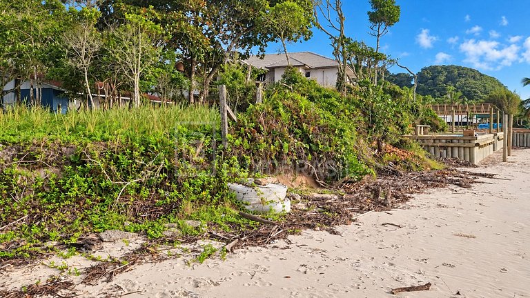 Terreno Frente al Mar en Venta en Ilha do Mel | LB - PR801