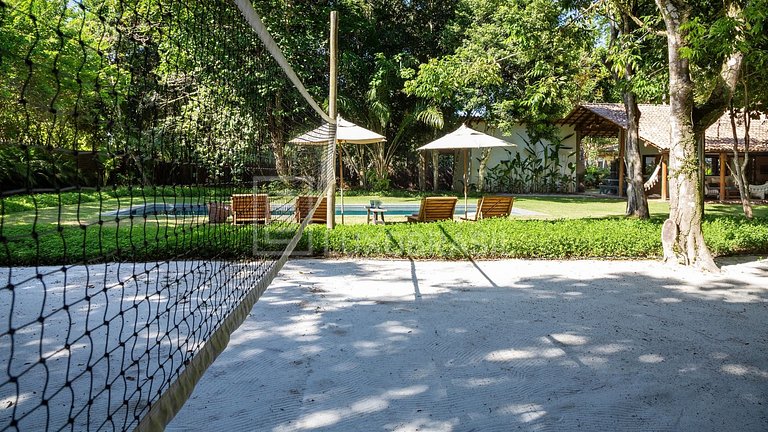 Casa Vacacional en Trancoso con 4 Suites y Piscina