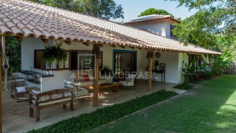 Casa para Temporada em Trancoso com 4 Suítes e Piscina