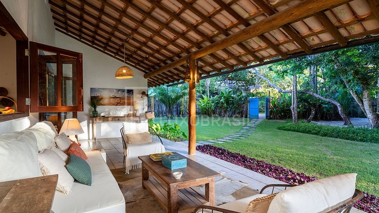 Trancoso Vacation Rental with 4 Suites and Pool