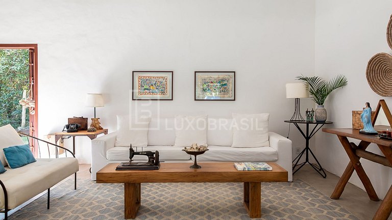 Trancoso Vacation Rental with 4 Suites and Pool