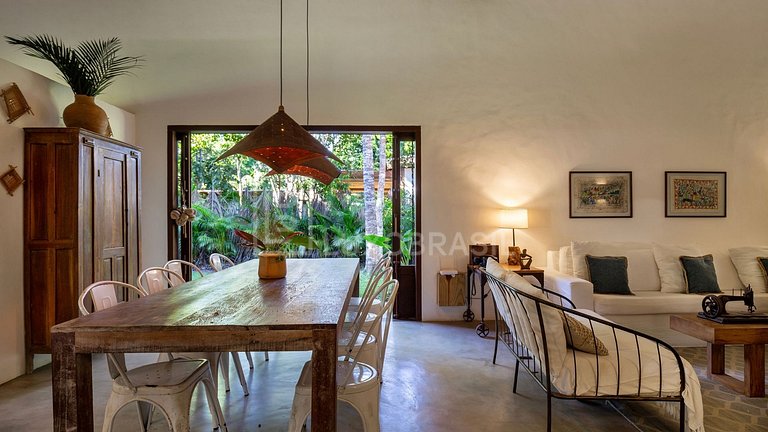 Casa Vacacional en Trancoso con 4 Suites y Piscina