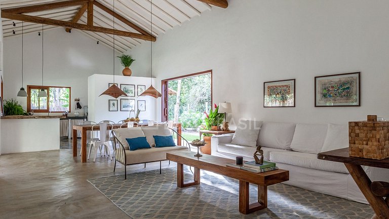 Trancoso Vacation Rental with 4 Suites and Pool