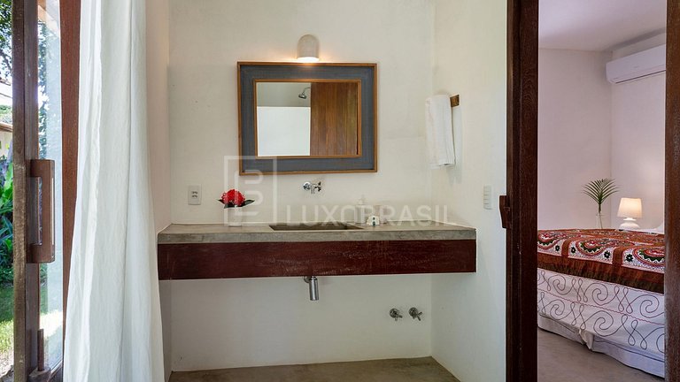 Casa para Temporada em Trancoso com 4 Suítes e Piscina