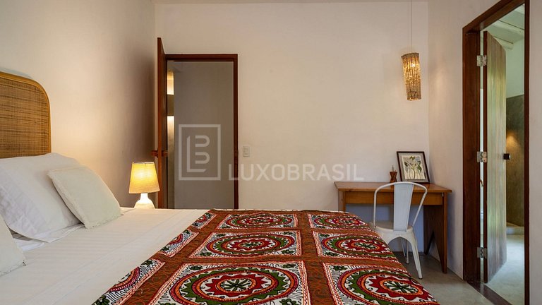 Casa Vacacional en Trancoso con 4 Suites y Piscina