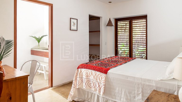 Trancoso Vacation Rental with 4 Suites and Pool
