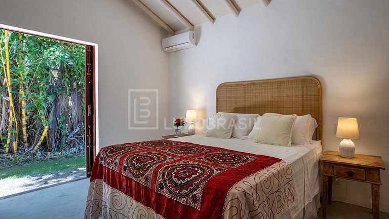 Casa Vacacional en Trancoso con 4 Suites y Piscina