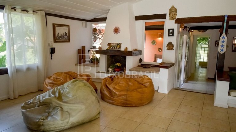 LB - BZ04 Vila Pitangola 08 Bedrooms Búzios Vacation Rental