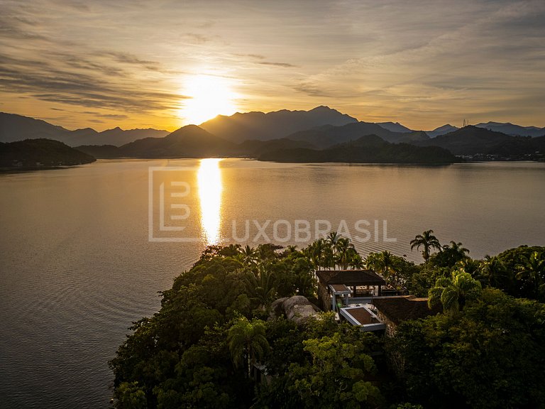 LuxoBrasil #AR08 Exclusive Japan Island Angra dos Reis Vacat