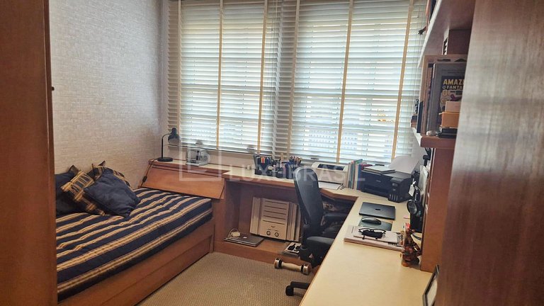 LB - RJ1061 | 3-Bedroom Apartment for Sale at Ocean Front