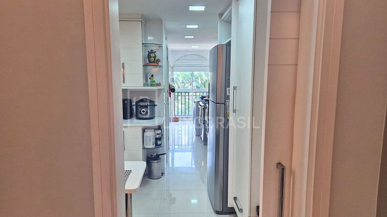 LB - RJ1061 | 3-Bedroom Apartment for Sale at Ocean Front