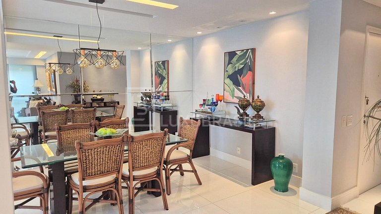 LB - RJ1061 | 3-Bedroom Apartment for Sale at Ocean Front