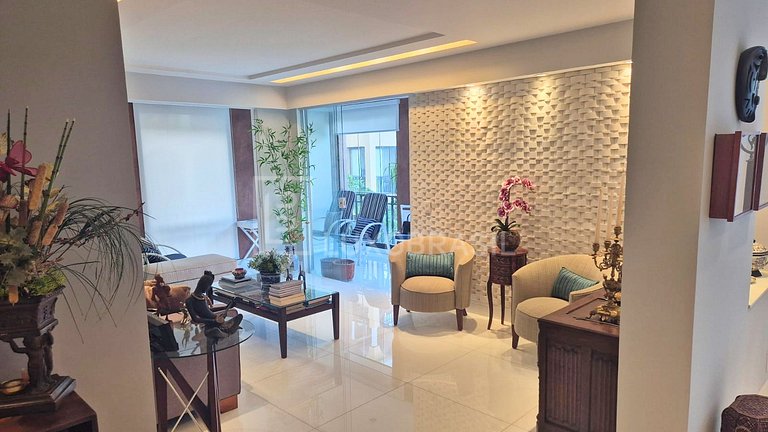 LB - RJ1061 | 3-Bedroom Apartment for Sale at Ocean Front