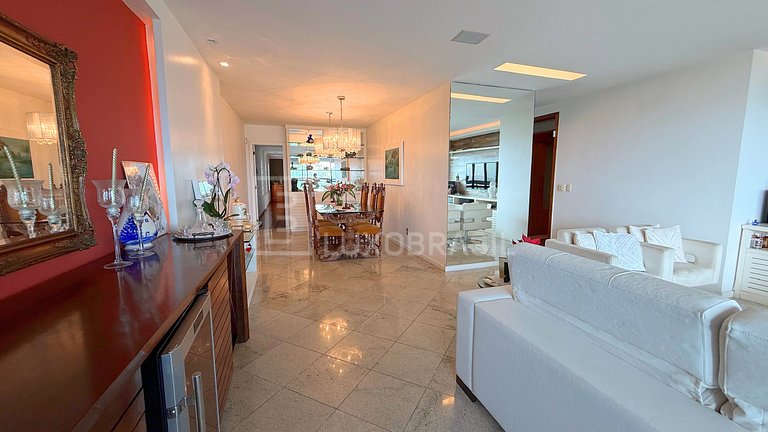 LB - RJ864 4-Suite Apartment for Sale on Av. do Pepê | 262 m