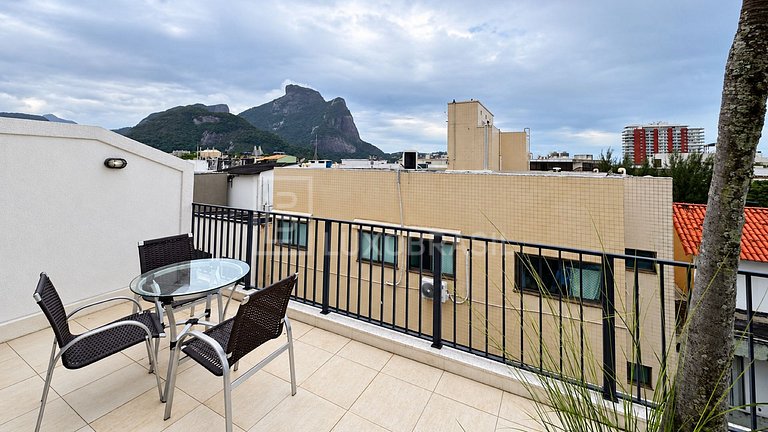 LB - RJ1063 Cobertura duplex à venda no Jardim Oceânico
