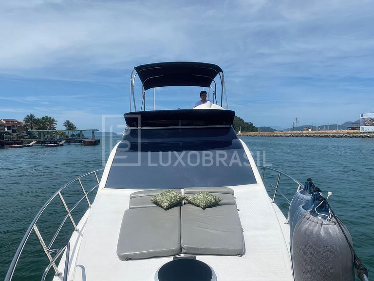 Barco Caprice 48 pés - Luxo e Espaço para Viagens Inesquecív