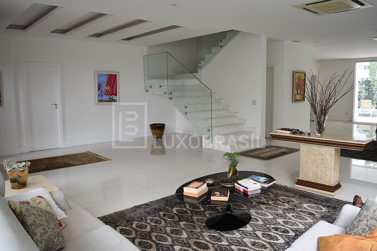 Casa em Condomínio de Luxo na Barra da Tijuca #732