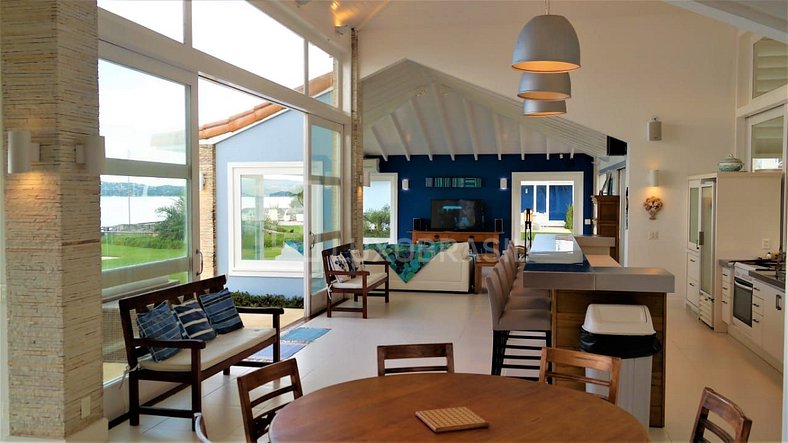 LuxoBrasil #BZ25 Villa Real 09 Suites Pé na Areia Búzios Sea