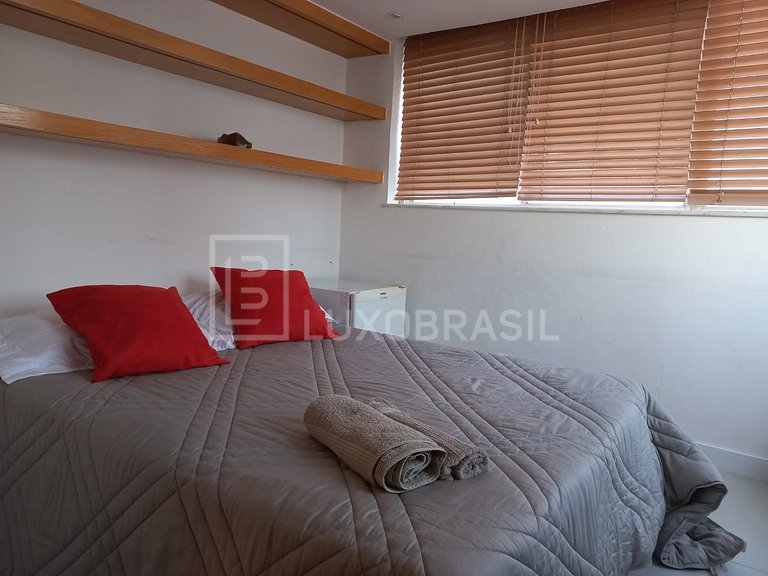 LUXOBRASIL #RJ24 Ipanema Penthouse 03 Bedrooms Vacation Rent