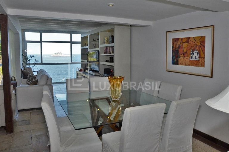 LUXOBRASIL #RJ454 Sea front apartment Praia da Joatinga Rent