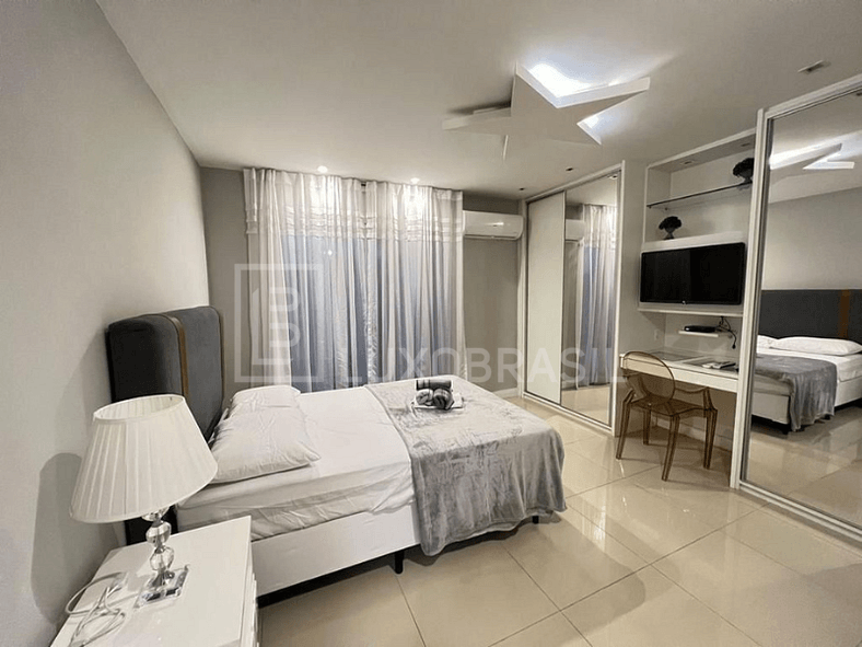LUXOBRASIL #RJ93 House in Del Lago 05 Bedrooms Vacation Rent
