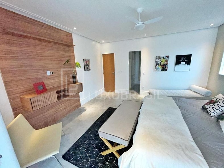 LUXOBRASIL #RO01 Encantadora Casa 05 suites Rio das Ostras A