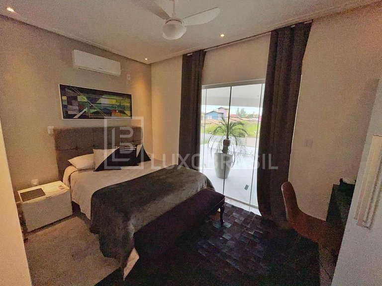 LUXOBRASIL #RO01 Encantadora Casa 05 suites Rio das Ostras C