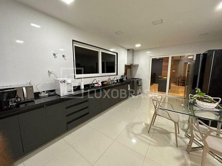 LuxuryBrazil #RJ85 House in Del Lago 05 Suites Barra Vacatio
