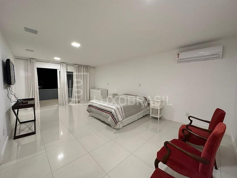 LuxuryBrazil #RJ85 House in Del Lago 05 Suites Barra Vacatio